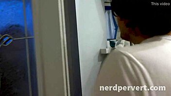 Watch Poppy Mcquire play with her boyfriend?