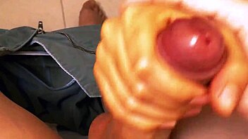 Latina teen enjoys intimate night with shy college roommate