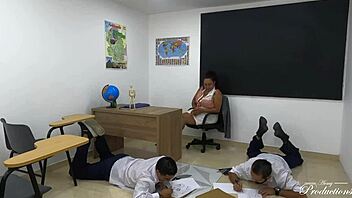 Threesome at University with Teacher Roxana Caputo Involves Wild Blowjob Action by Daniclarkoficial