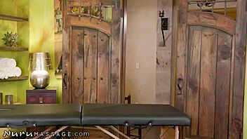 Jane Wilde bangs stepmom’s boss in oily 69 threesome