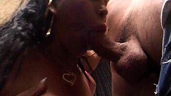 Does shemale with big lips cum?