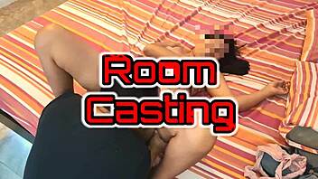 Wet and shaved pussy licking in homemade video