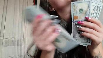 hey, worthless slave, bow to dominatrix nika as her cash pig now! 🐷