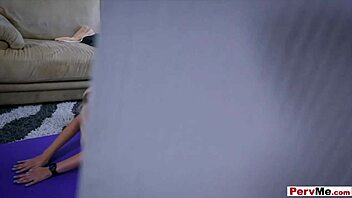 Stepmom stretches her pussy