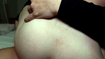 Japanese pervert wife Mai, 30s, loves sex and gets ultimate creampie in amateur clip