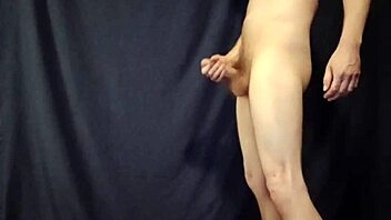 Gay Nude Jerking Off to Cum