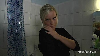 hot blonde teen 18+ with perfect tits, uh, masturbatin’ in bath