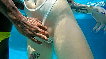 hot teen 18+ amateur pounded by bbc underwater, damn! 💦