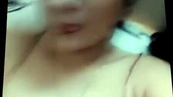 Can You Handle This Hot Vietnamese Babe's Live Cam Show?