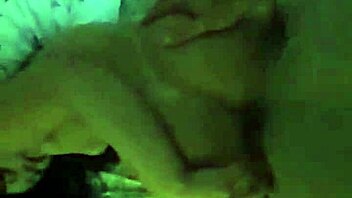 Sexy Retro Babe Invites You to Enjoy Her Pussy!