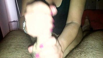 Girl Stroking My Cock Cum Pussy