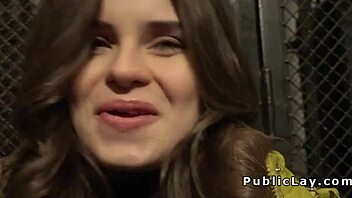 Babe Flashing Tits Publicly for Quick Cash