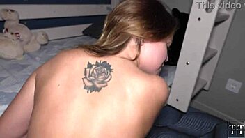 Does stepsister want me to fuck her while peeking?