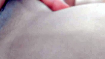 Latina With Huge Ass Contrasts Slim Webcam Show