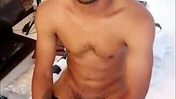 I get horny seeing my stepsister, propose a quickie