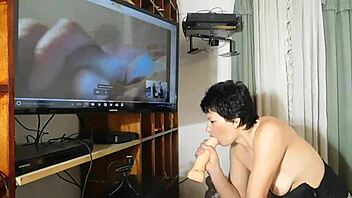 wife goes crazy sucking monster cock on camera