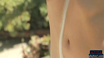 Blonde milf strips in Houston photoshoot