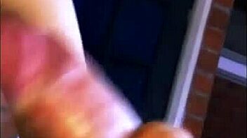 The stepdaughter knows her stepfather wants her tighter 😏