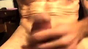 Close-up jerking off video with unexplained voice at 1:33