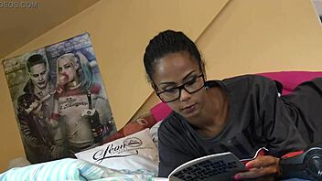 Sexy brunette Isabella teases with bare legs and tight ass in candid moment