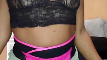 naej twerks ass and grinds pussy on pole