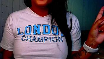 Punch Hand in Asshole for JOI CEI!