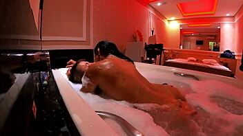 Why did the morena wake up wanting to give her ass in the water with mr matusalem?