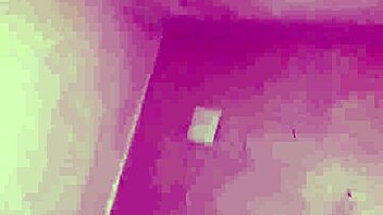 i spit cum on her tits