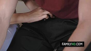 blonde teen 18+ avery adair teaches nerdy stepbrother pussy fucking with blowjob 😏💦