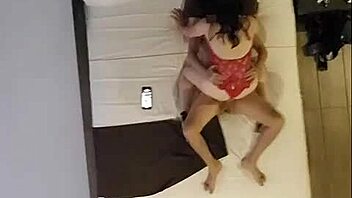 Isa milf liberal loves to enjoy the dick