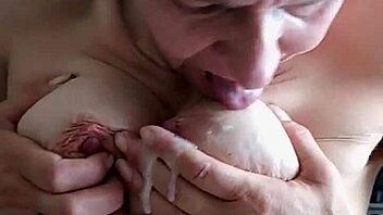 i spit cum on her tits