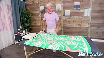 Curvy Mary, the chunky blonde, lets masseur EAT AND TOY her big ass pussy