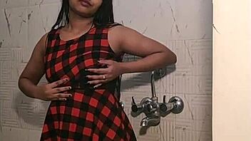 Indian teen shows naked booty in bathroom