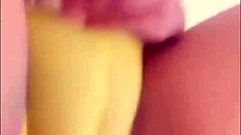 Ebony twerking in stockings with sexy amateurs