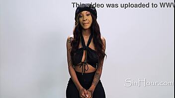 september reign shares her solo fingering secrets in an ebony milf interview