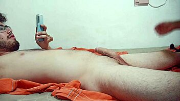 mi suegra es tan rica, la follo duro! 🔥