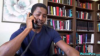 Watch Zoe Sparx suck those big black cocks at the gloryhole?