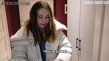 i creampied this skinny babe in close up pov roleplay, oops.