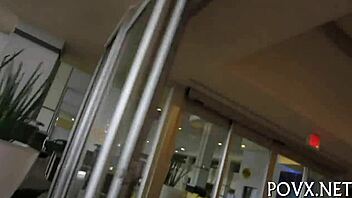 huge weenie satisfies hot hottie in game