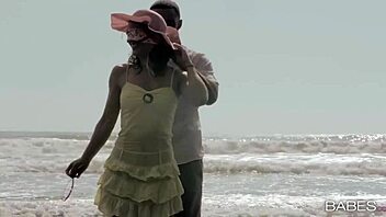 Julia Roca Dominates with Fierce Handjob in Pantyhose Scene