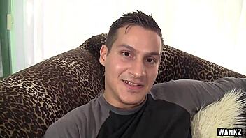 stud drenches caroline’s sexy panties, so hot! 😍