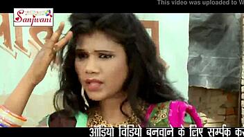 bhojpuri song with hot nipple show