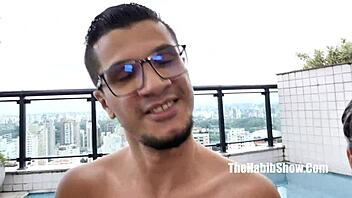 Jumalatar Donabella gangbangu brasialaisilta ja italialaisilta jätkiltä?