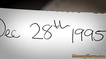 glam stepdaughters pussylicking each other