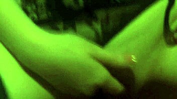 Verification Video: Homemade Cumshot with Sexy Girlfriend and Friend?
