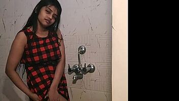 Indian teen shows naked booty in bathroom