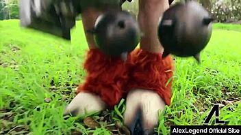 Minotaur Alex Legend Bangs Da Viking Nicole Aniston?