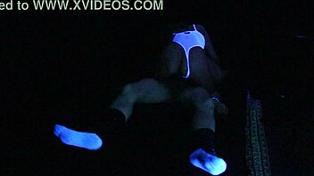 Blonde has sex with black fetish partner!