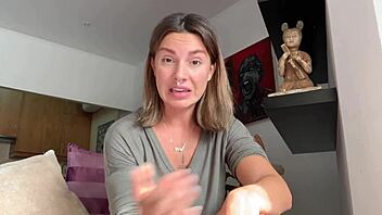 Real teacher instructs how to lick pussy for orgasm