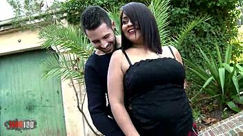 south american slut takes it in ass and pussy outdoors! 😍